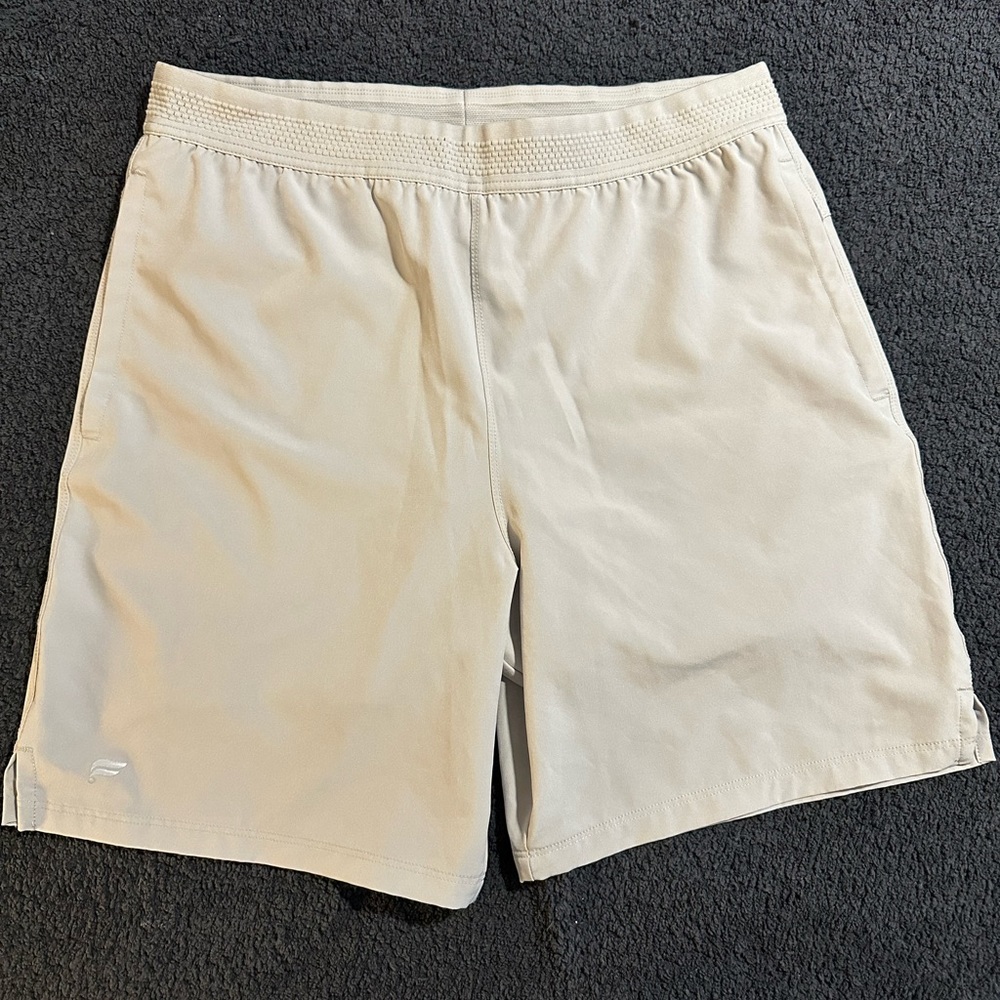 Fabletics Training Shorts w/ liner Sz. M 
7 inch length